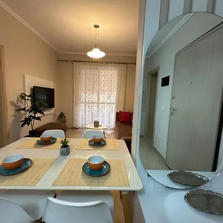 Tirana Apartment *