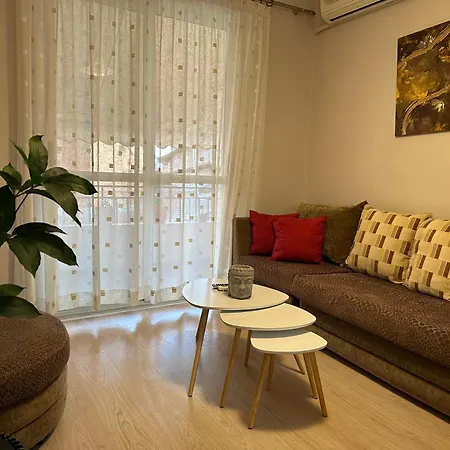 Tirana Apartment *